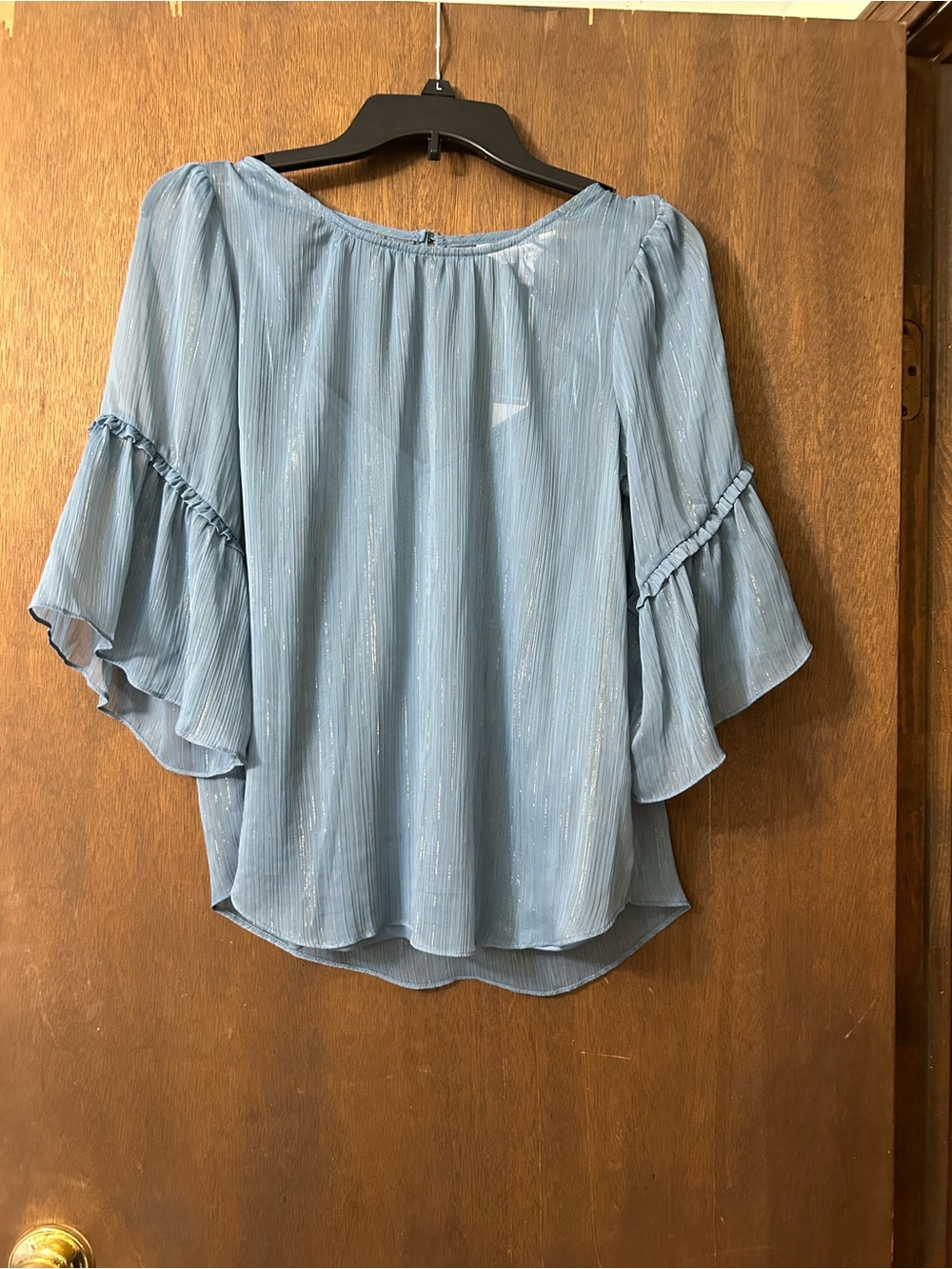 LC Lauren Conrad-BN-Dusty Blue Metallic Stripe Flutter Sleeve Blouse Small